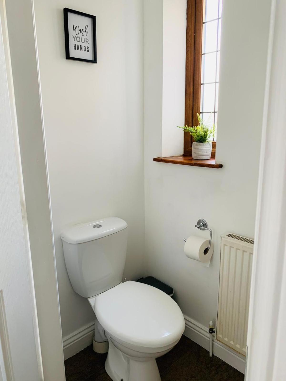 3Br House Ossett-Wakefield, Free Parking 3 Cars Wi Fi Long Stays Kültér fotó