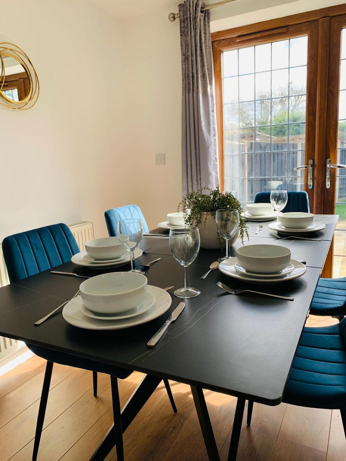 3Br House Ossett-Wakefield, Free Parking 3 Cars Wi Fi Long Stays Kültér fotó