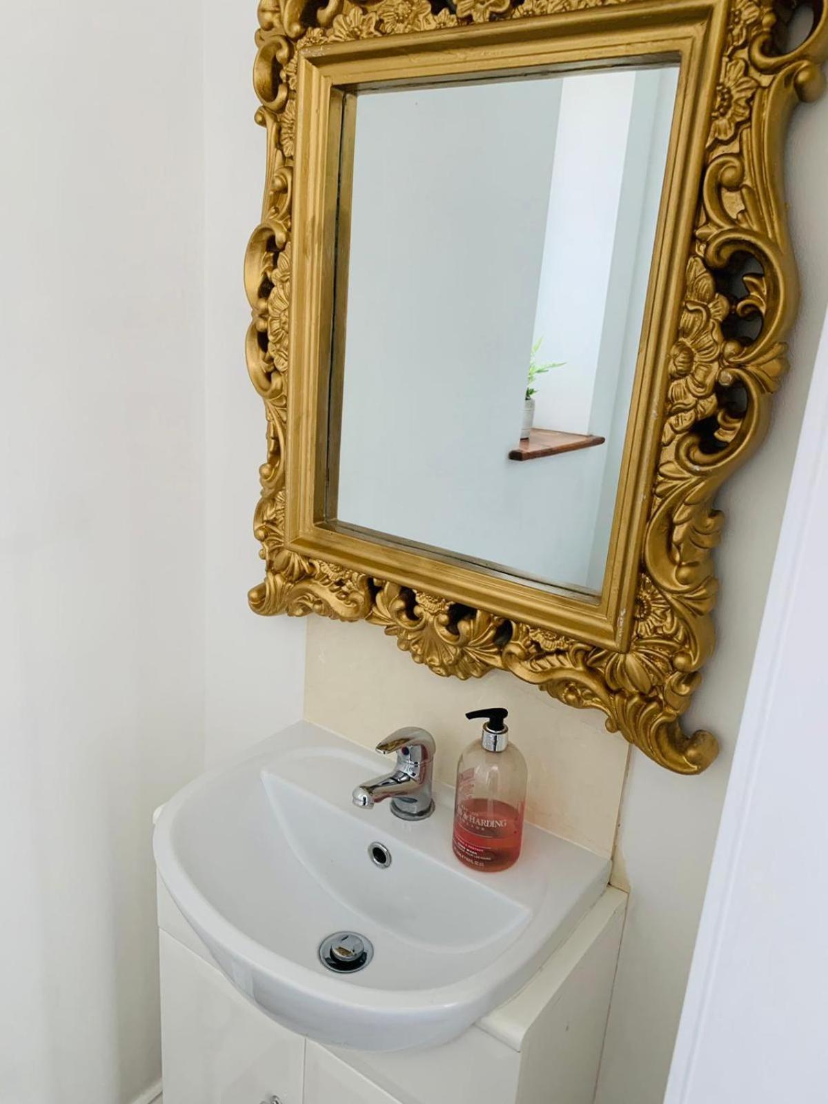3Br House Ossett-Wakefield, Free Parking 3 Cars Wi Fi Long Stays Kültér fotó