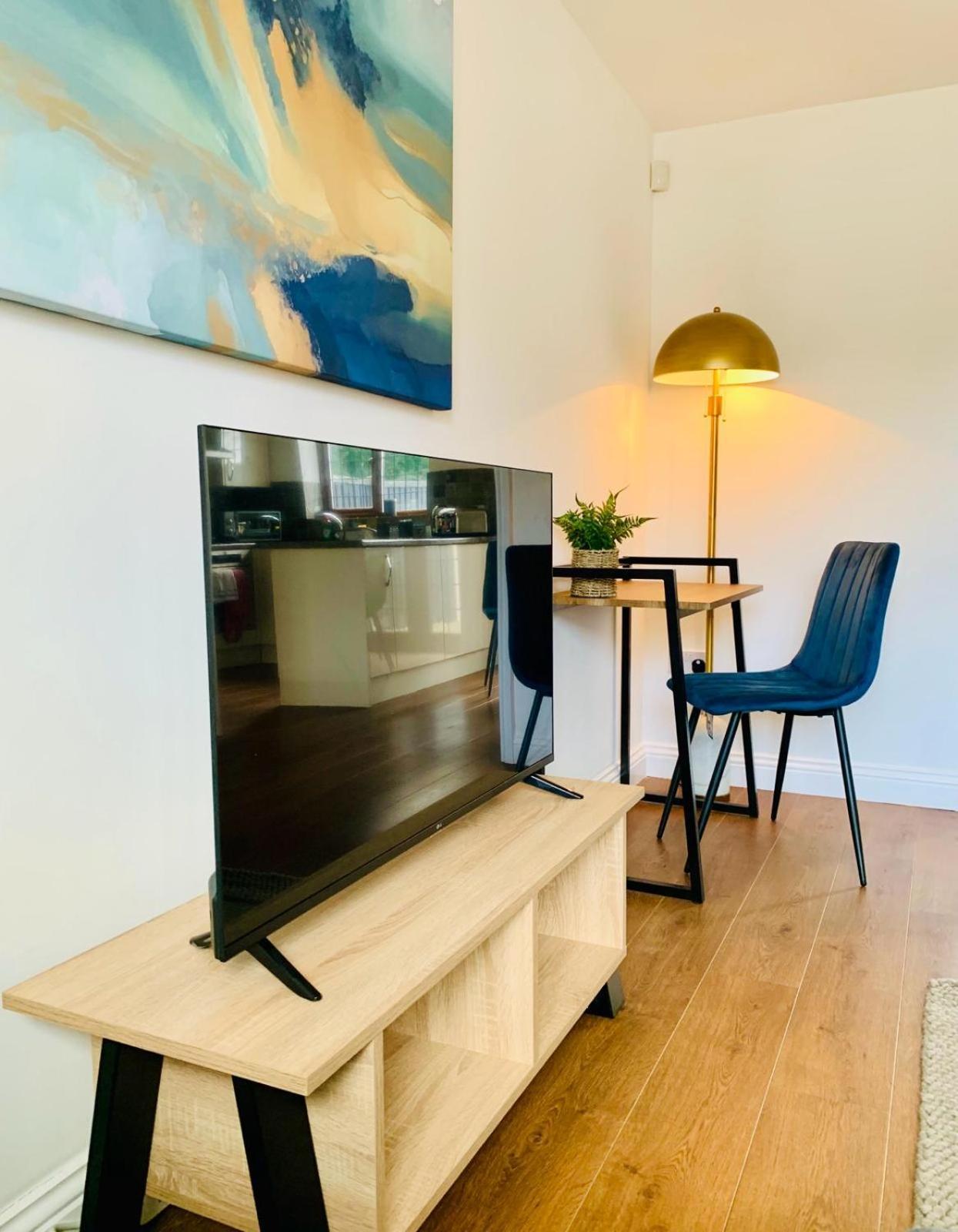3Br House Ossett-Wakefield, Free Parking 3 Cars Wi Fi Long Stays Kültér fotó